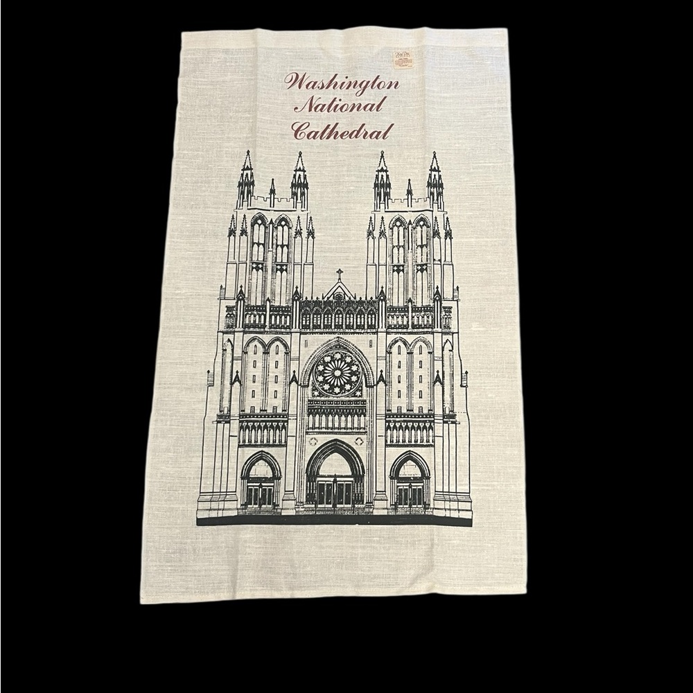 NWT Kay Dee Designs Washington National Cathedral Linen Towel Souvenir  U.S.A.